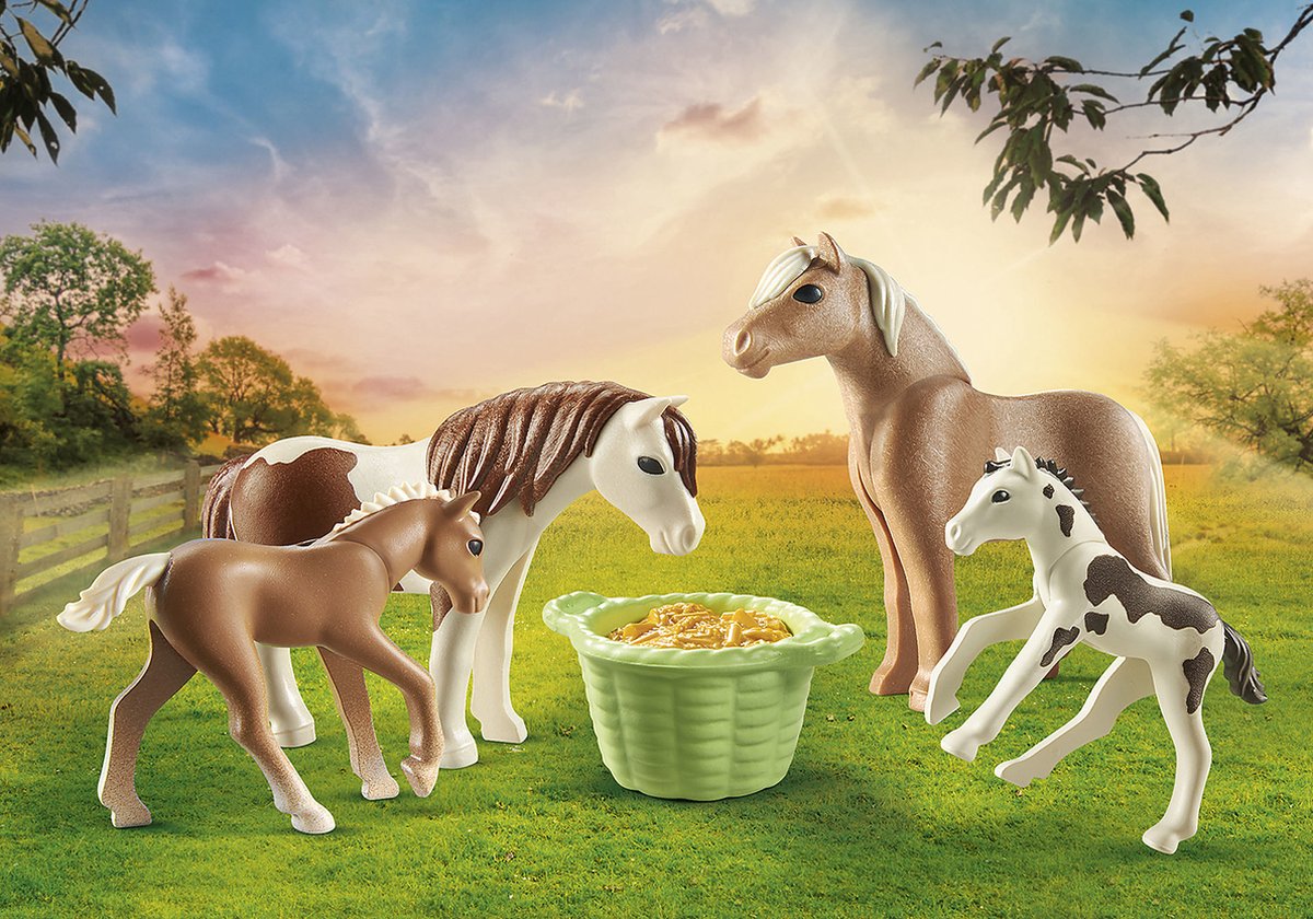 Playmobil Country 2 IJslandse pony's met veulens (71000)