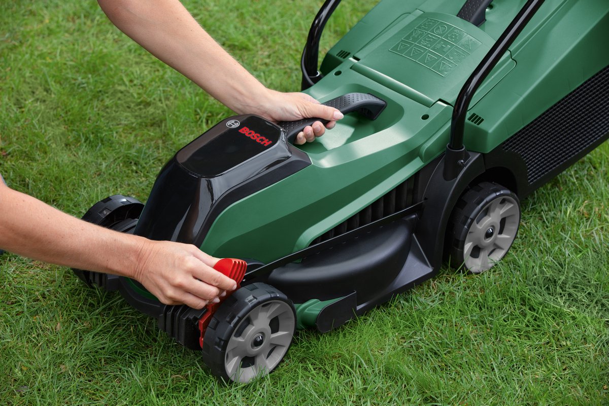 Bosch CityMower 18V-32 | Baretool | Accu Grasmaaier | 32 cm | excl. accu en lader