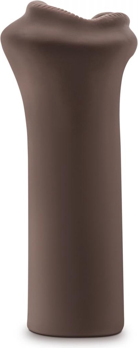 Blush Mond masturbator Nicole Hot Chocolate - Bruin