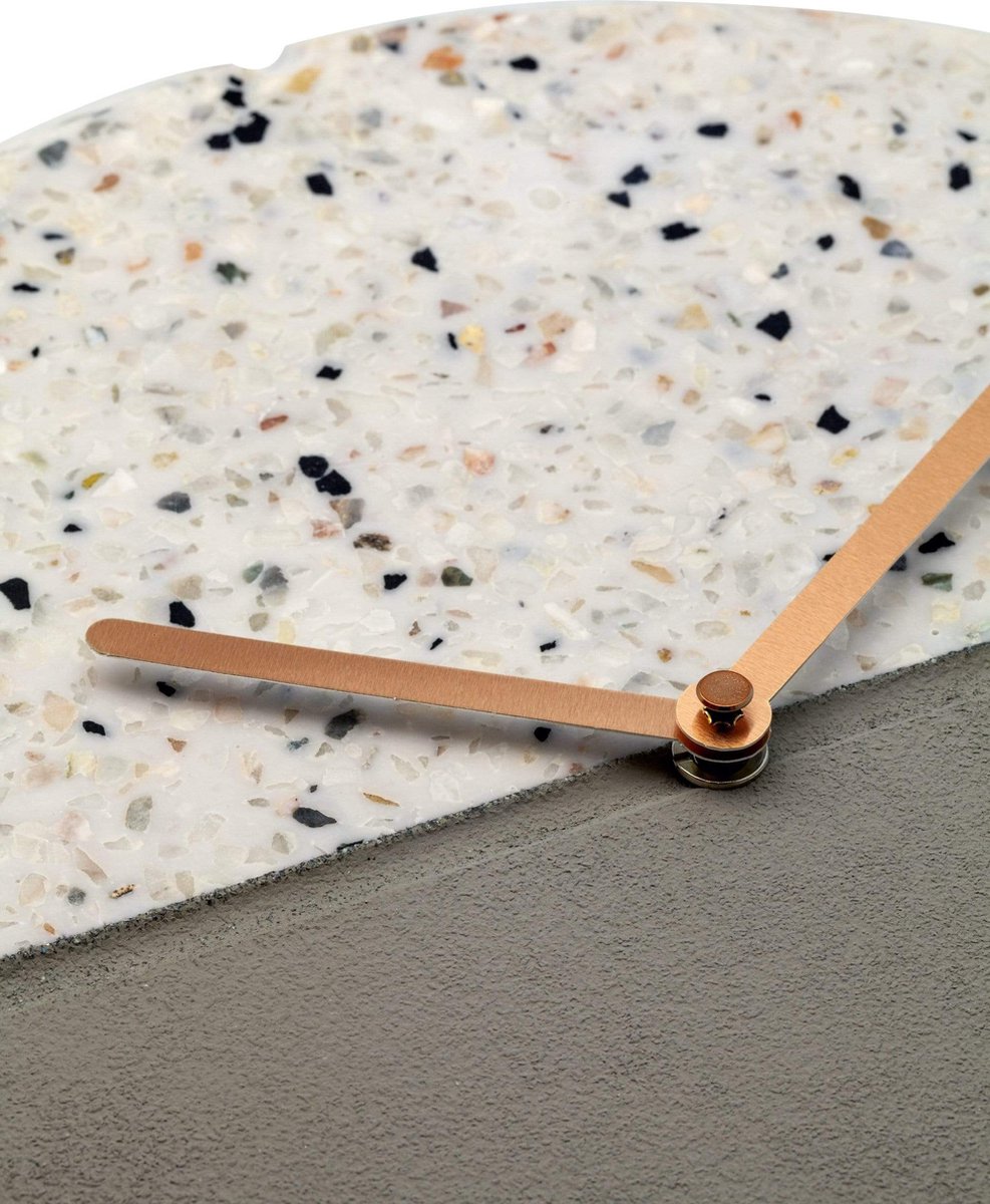 Nextime - Conrazzo - Klok - Steen/terraz Ø32cm -/wit - Grijs