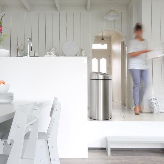 Brabantia Touch Bin Afvalemmer 2 X 20 Liter Met 2 Kunststof Binnenemmers - Matt Steel Fingerprint Proof - Silver