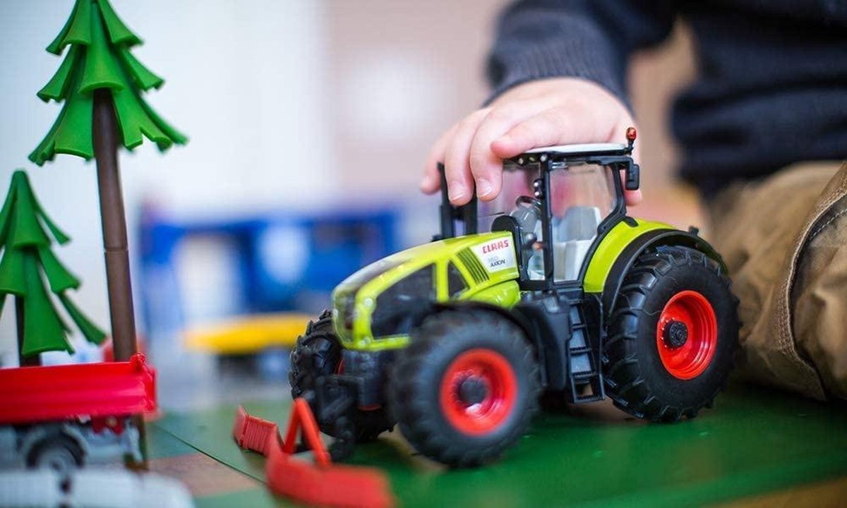 Siku 3280 Tractor Claas Axion 950 - Schaal 1:32 - Groen