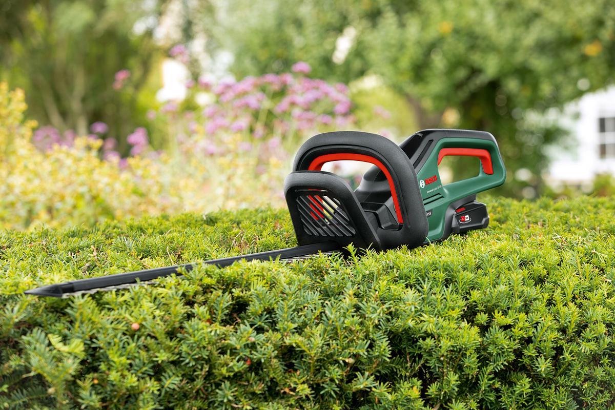 Bosch Universal HedgeCut 18v-50 (zonder accu)