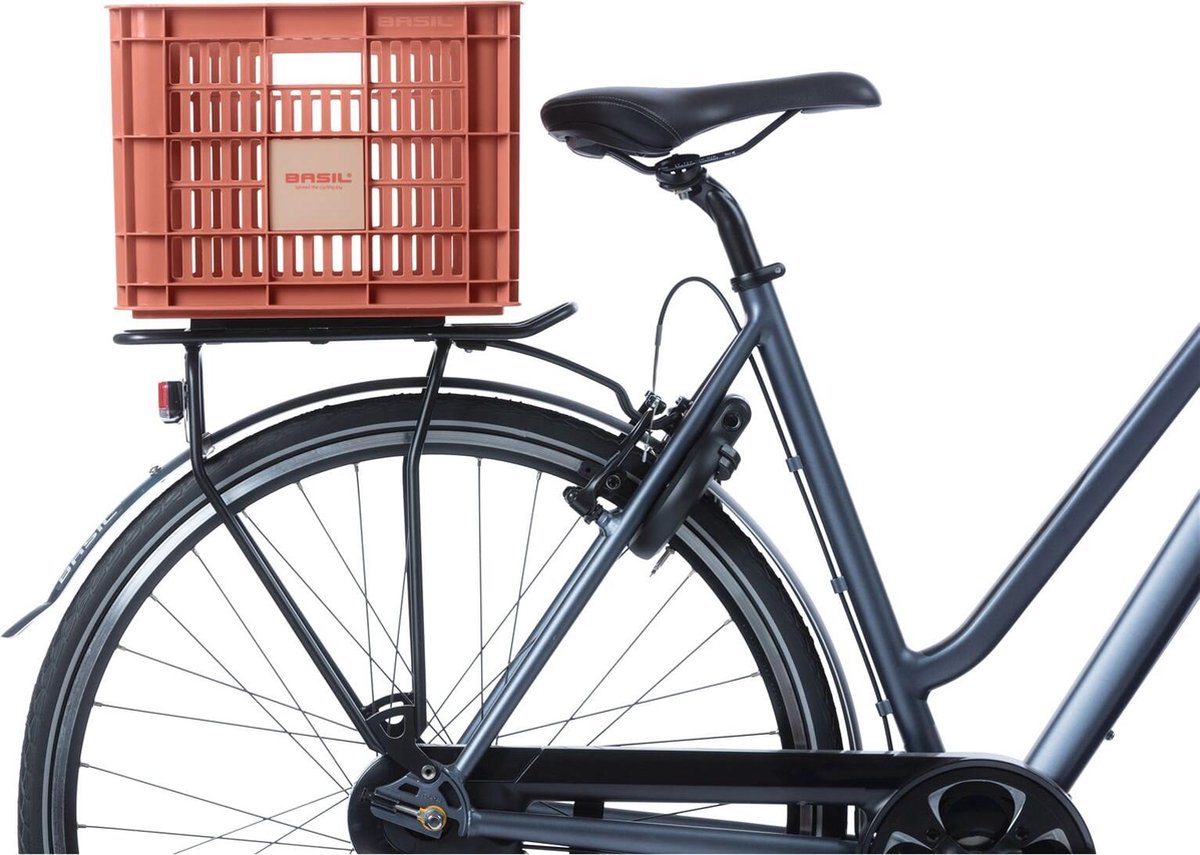 Basil Fietskrat Crate medium 27 liter 34 x 40 x 25 cm - terra red - Zwart
