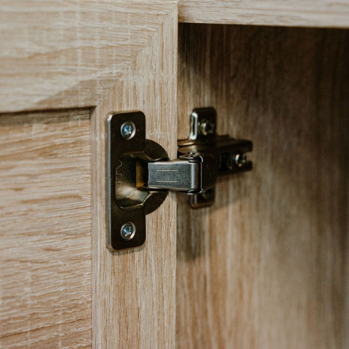 Finori Kast Bali 01a Sonoma Eikenkleurig En Rieteffect - Beige