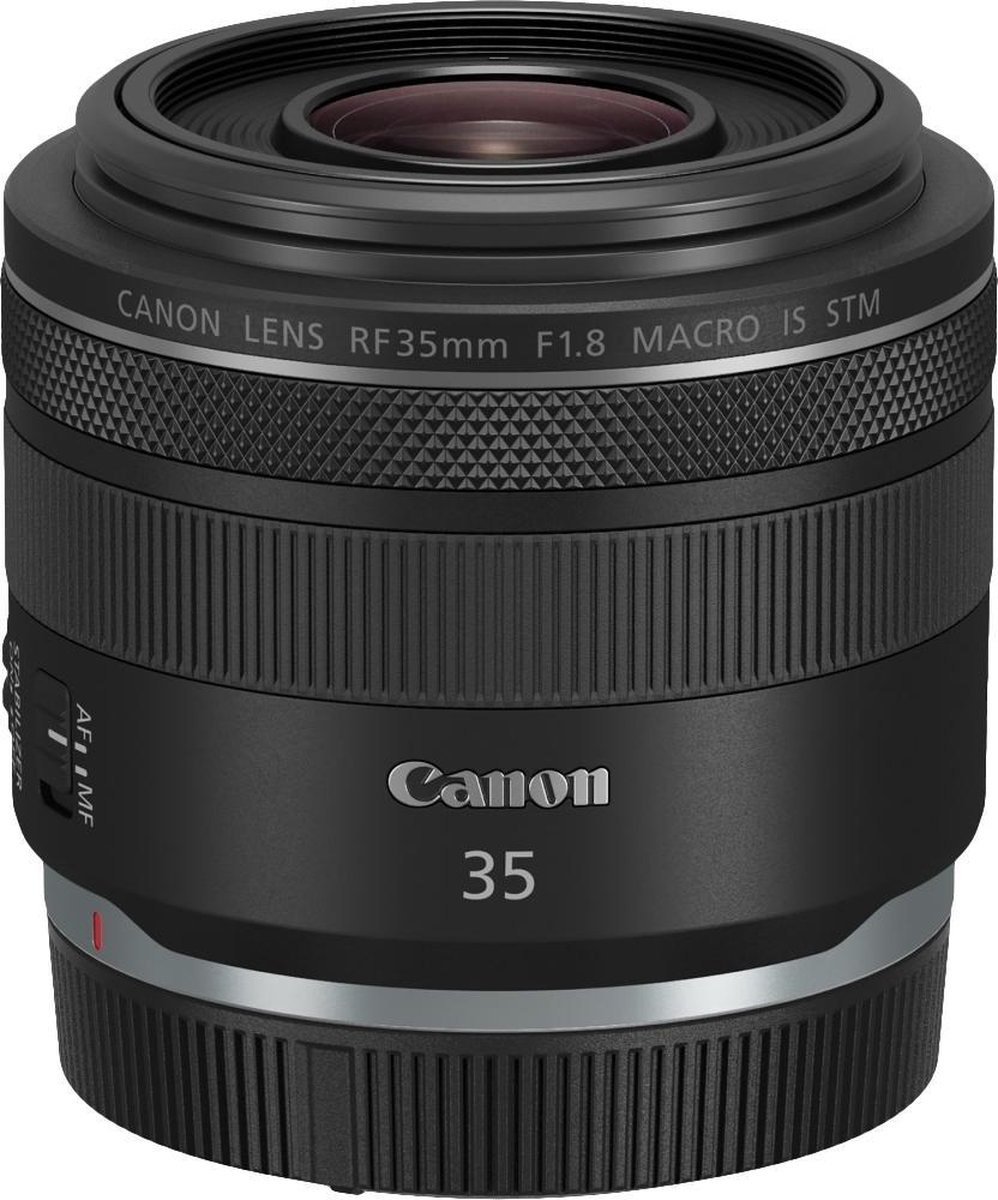 Canon RF 35mm f/1.8 IS Macro STM