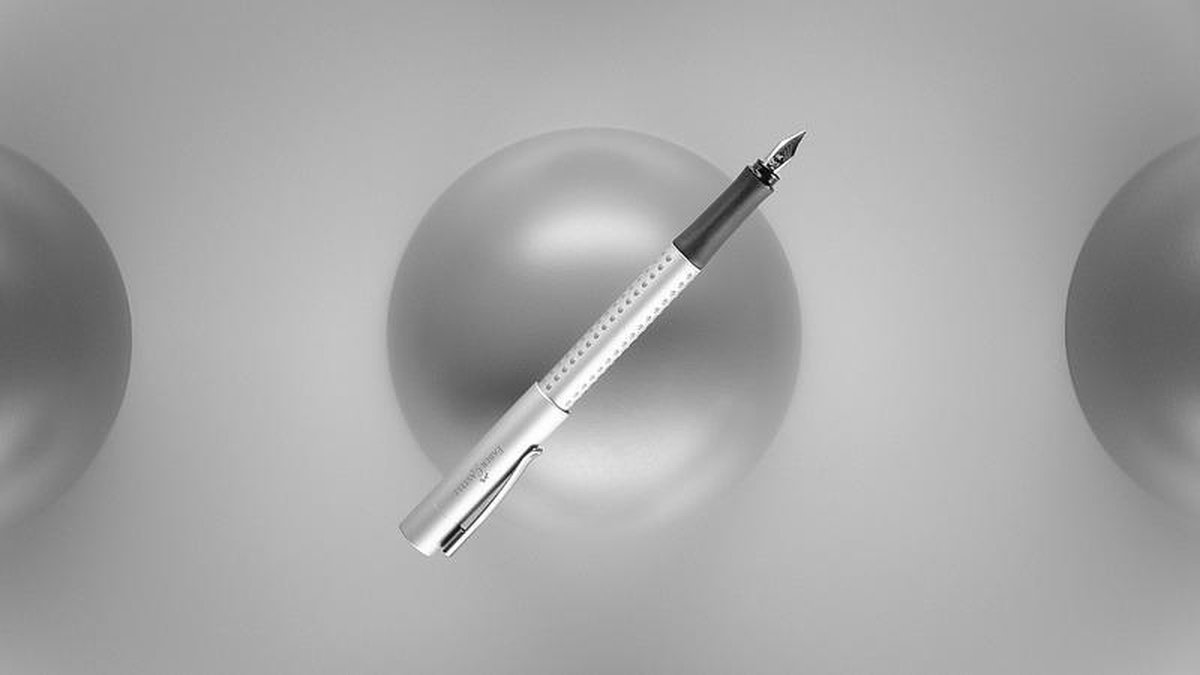 Faber Castell Vulpen Grip 2011 Zilver M