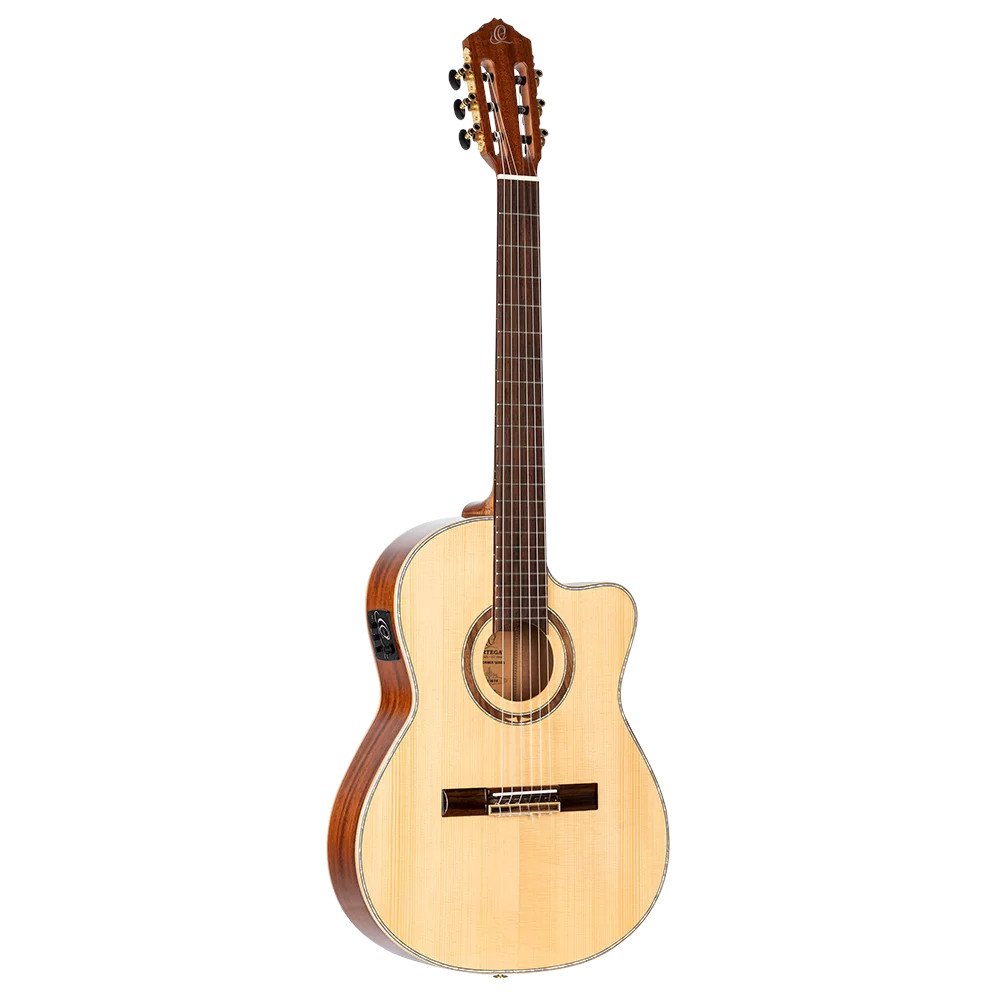 Ortega RCE138-T4 Performer Series Guitar Natural elektrisch-akoestische klassieke gitaar met gigbag