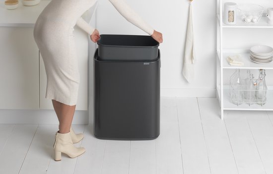 Brabantia Bo Touch Bin 60 Liter Matt Black - Zwart
