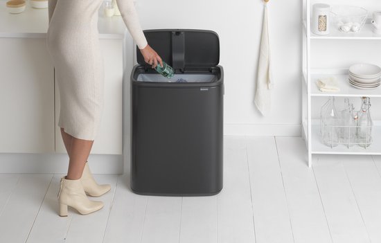 Brabantia Bo Touch Bin 60 Liter Matt Black - Zwart