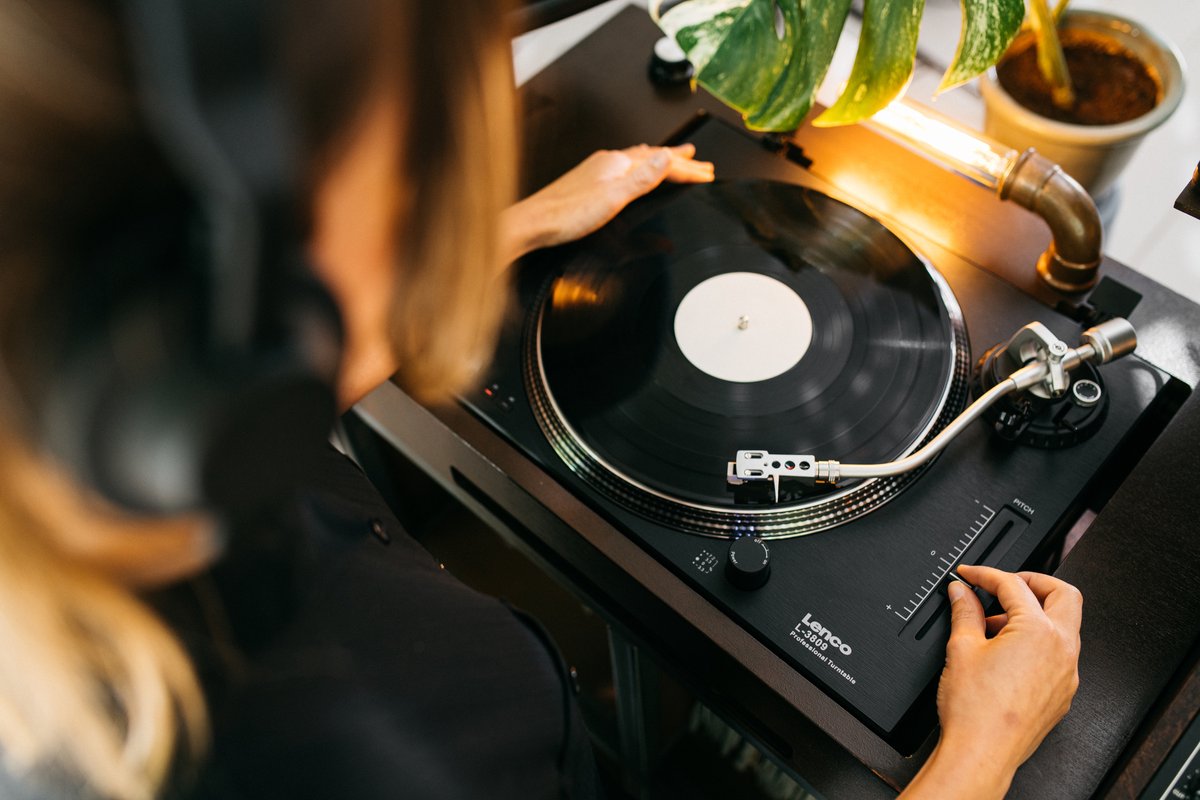 Lenco platenspeler L-3809BK - Zwart