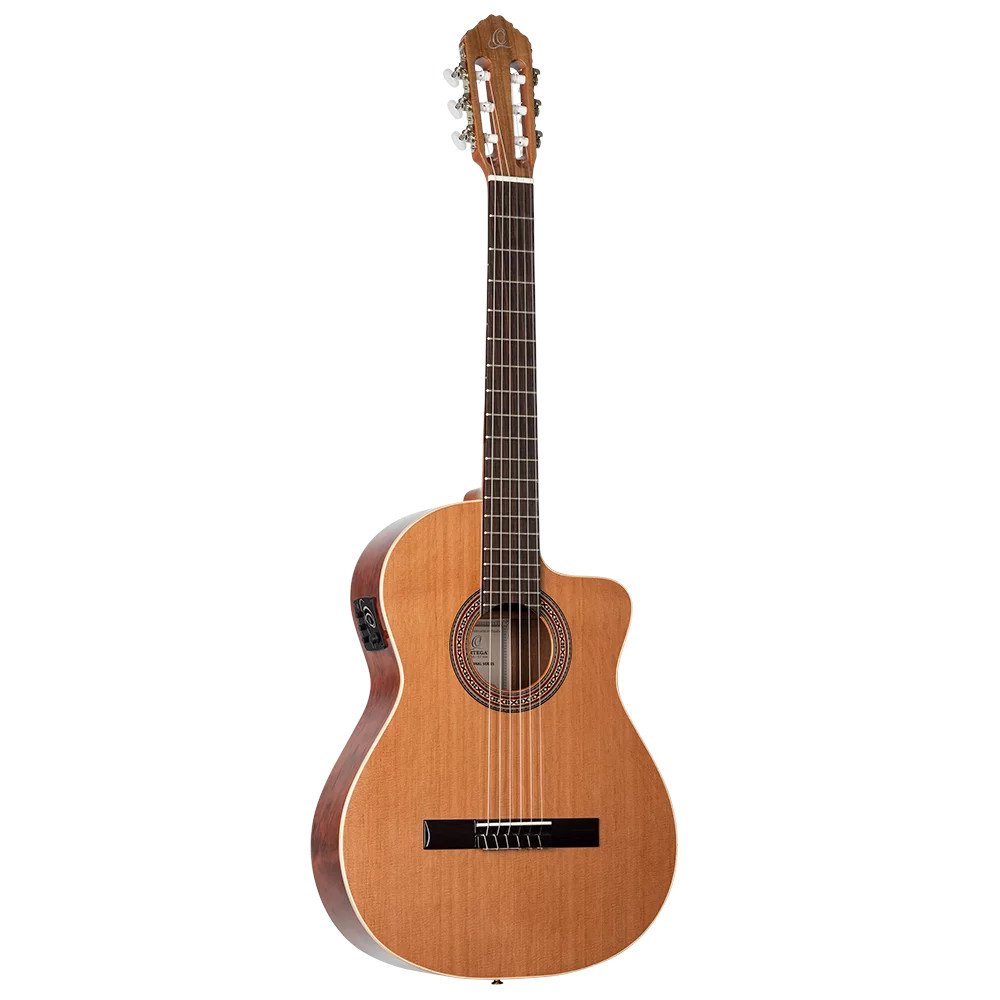 Ortega RCE180G Traditional Series Guitar elektrisch-akoestische klassieke gitaar met gigbag