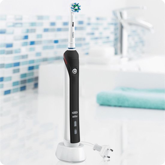 Oral B Oral-b Elektrische Tandenborstel Cross Action Pro 2 2900 Black Duopack - 2 Stuks - Zwart