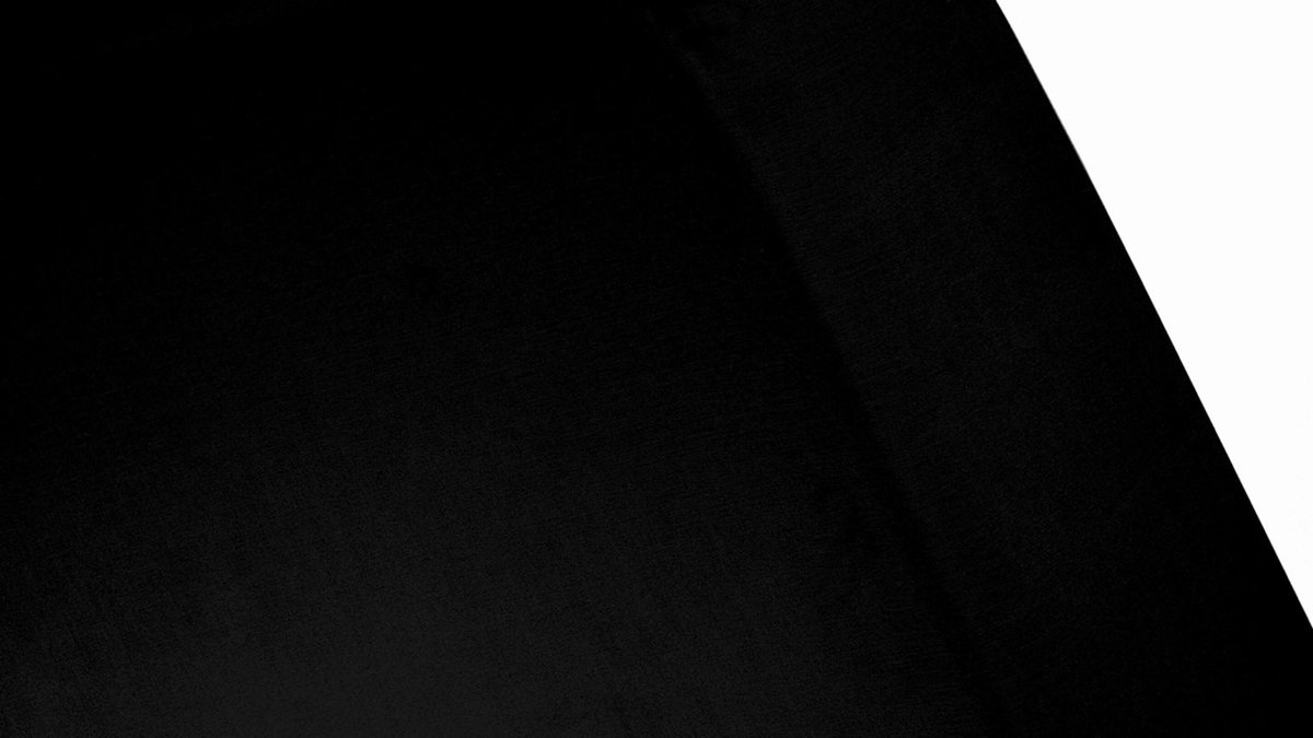 Cinderella Katoen-satijn Hoeslaken - 100% Katoen-satijn - 2-persoons (140x210 Cm) - Black - Zwart