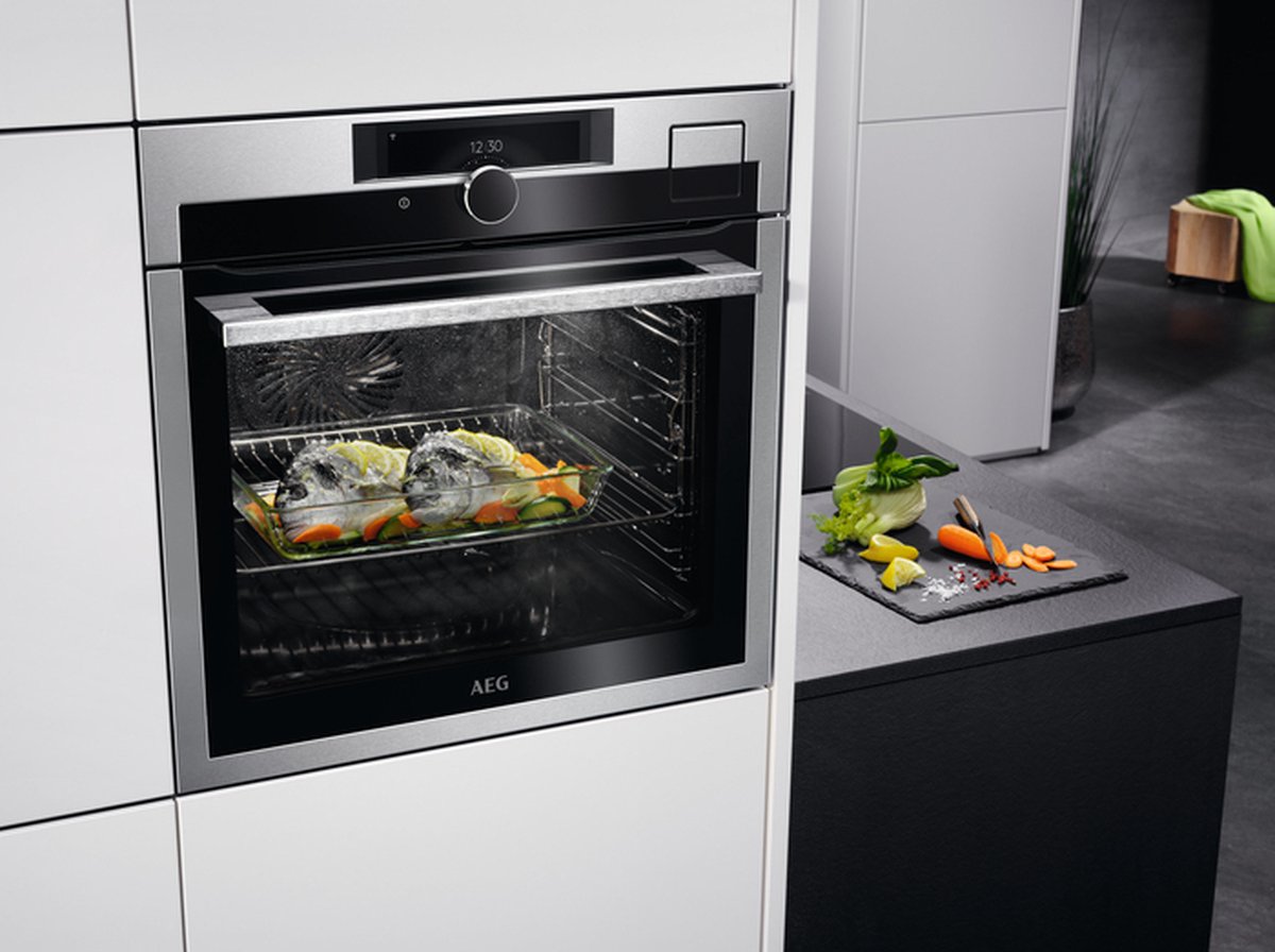 AEG SteamPro stoomoven (inbouw) BSE998230M - Zwart