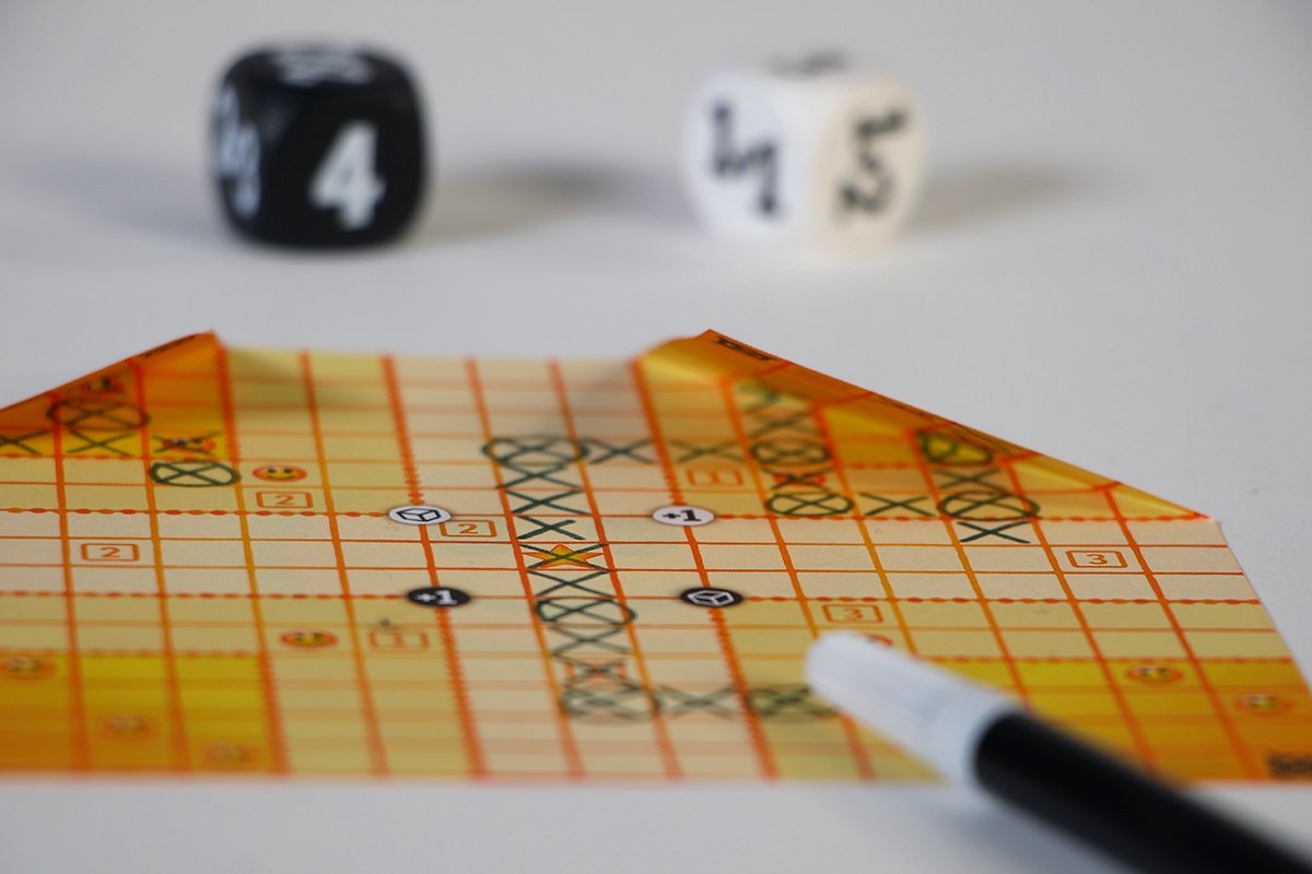 999Games Dobbel Vouwen