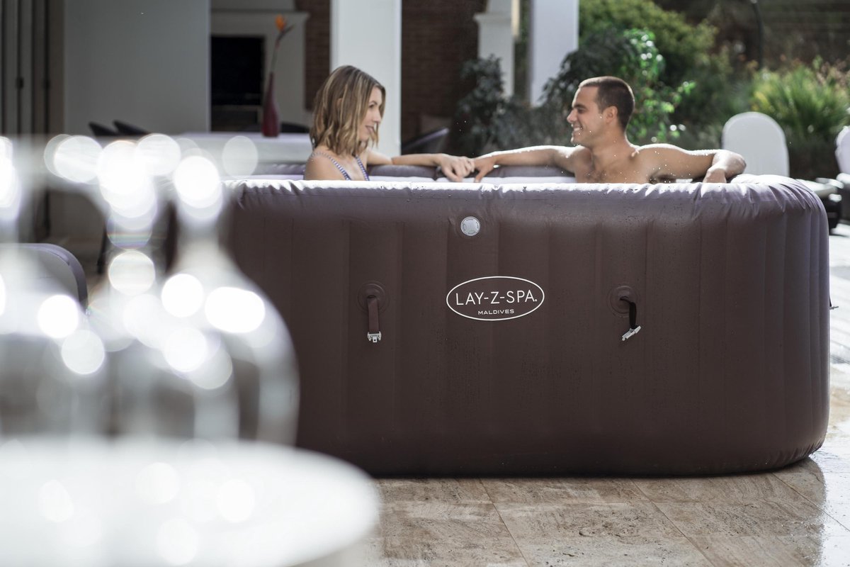 Bestway - Jacuzzi - Lay-z-spa - Maldives Hydrojet Pro - Opblaasbaar - Bubbelbad - Incl. Toebehoren - 201 X 201 X 80 Cm - Bruin