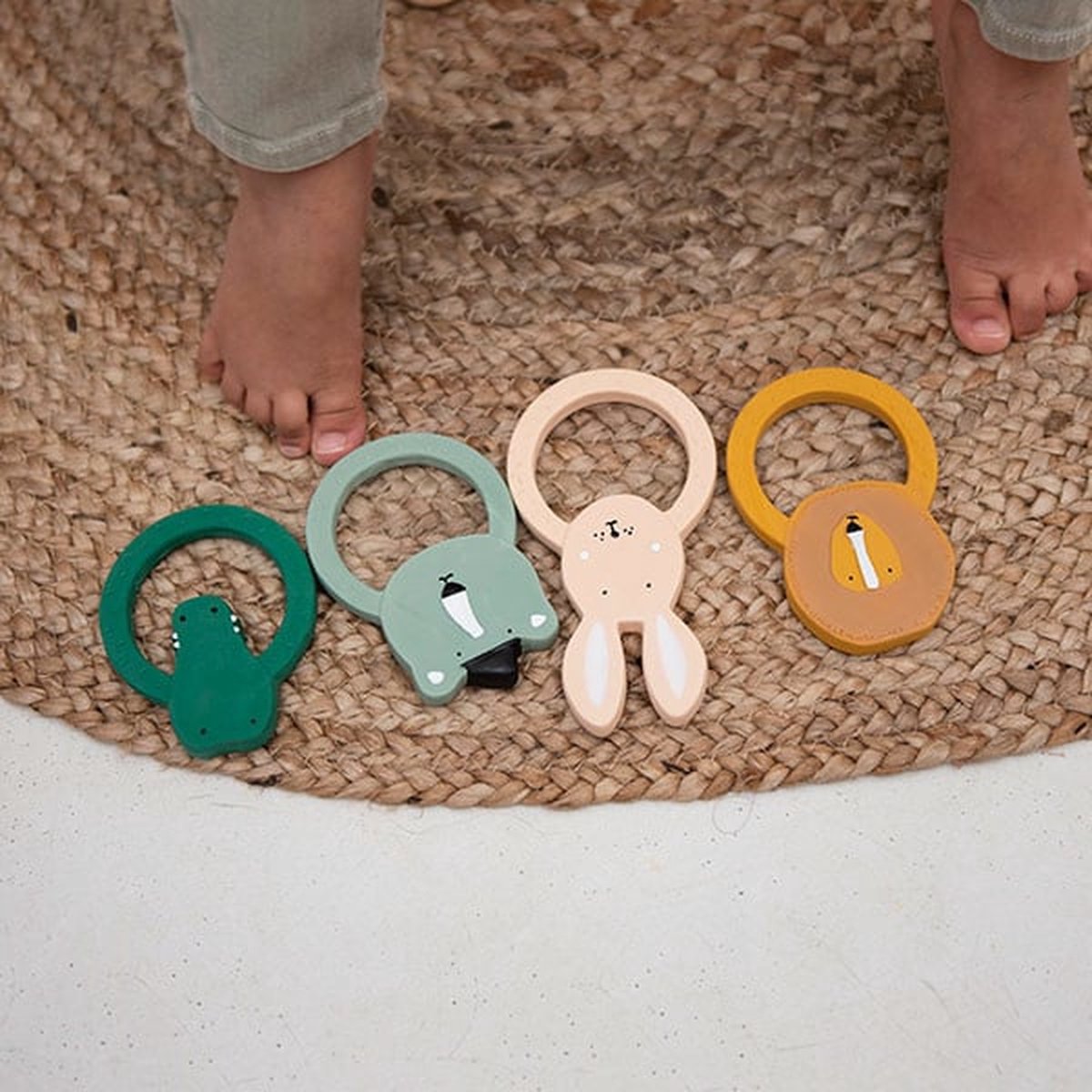 Trixie Bijt- En Badring Mrs. Rabbit Junior 12 Cm Rubber - Roze