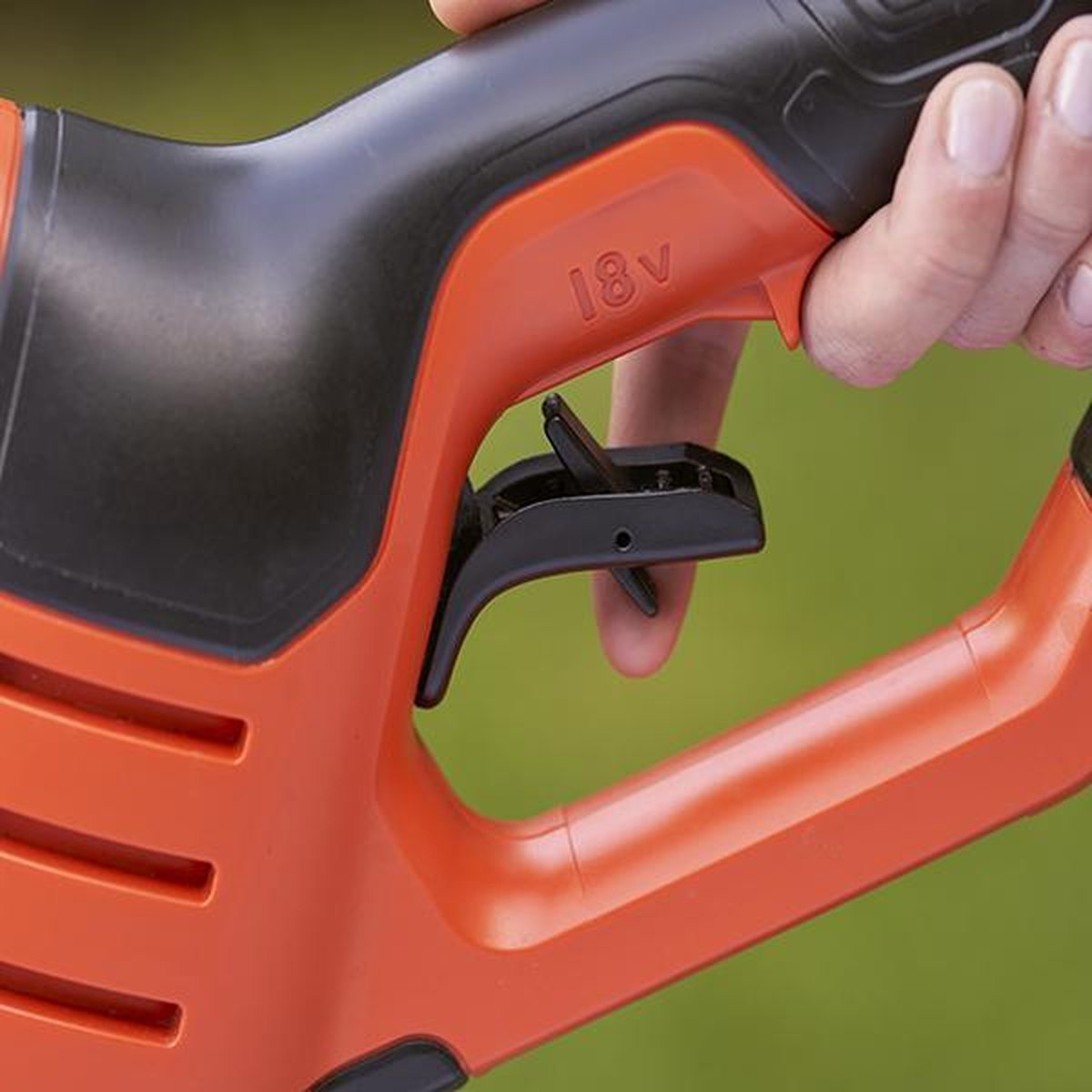 BLACK+DECKER Bcpc18b-xj 18v Lithium Snoerloze 24 Bar Hogedrukreiniger - Batterijloos