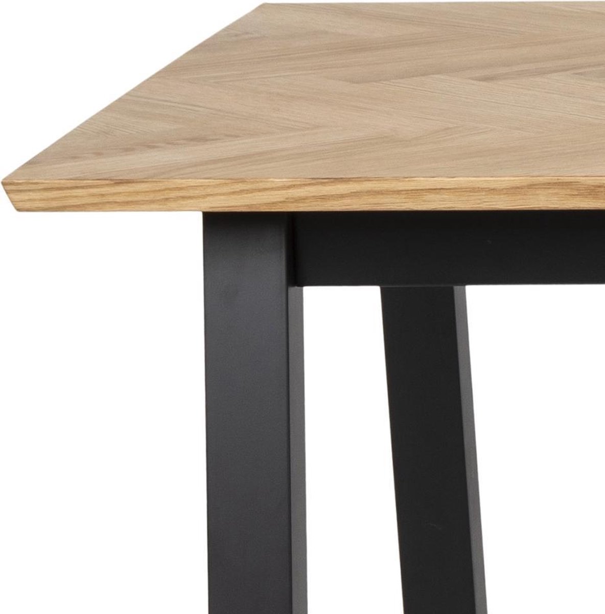 Brips Eetkamertafel Eikenfineer. - Bruin