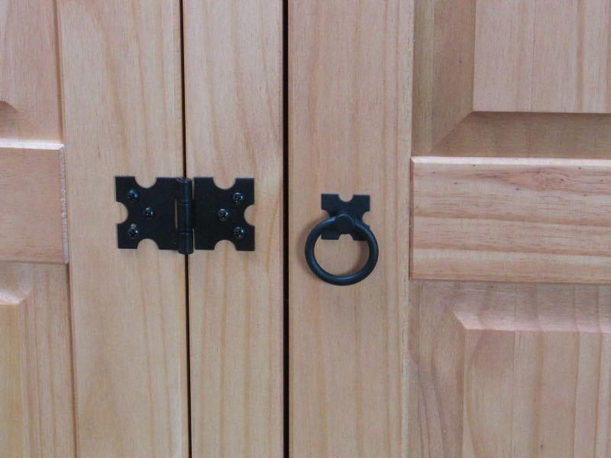 Driedeurs Kledingkast New Mexico. - Bruin