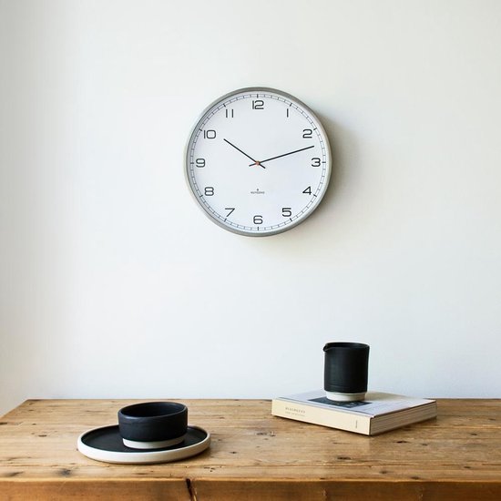 Huygens - One Arabic 35cm - Rvs - Wandklok - Stil - Zendergestuurd - Wit
