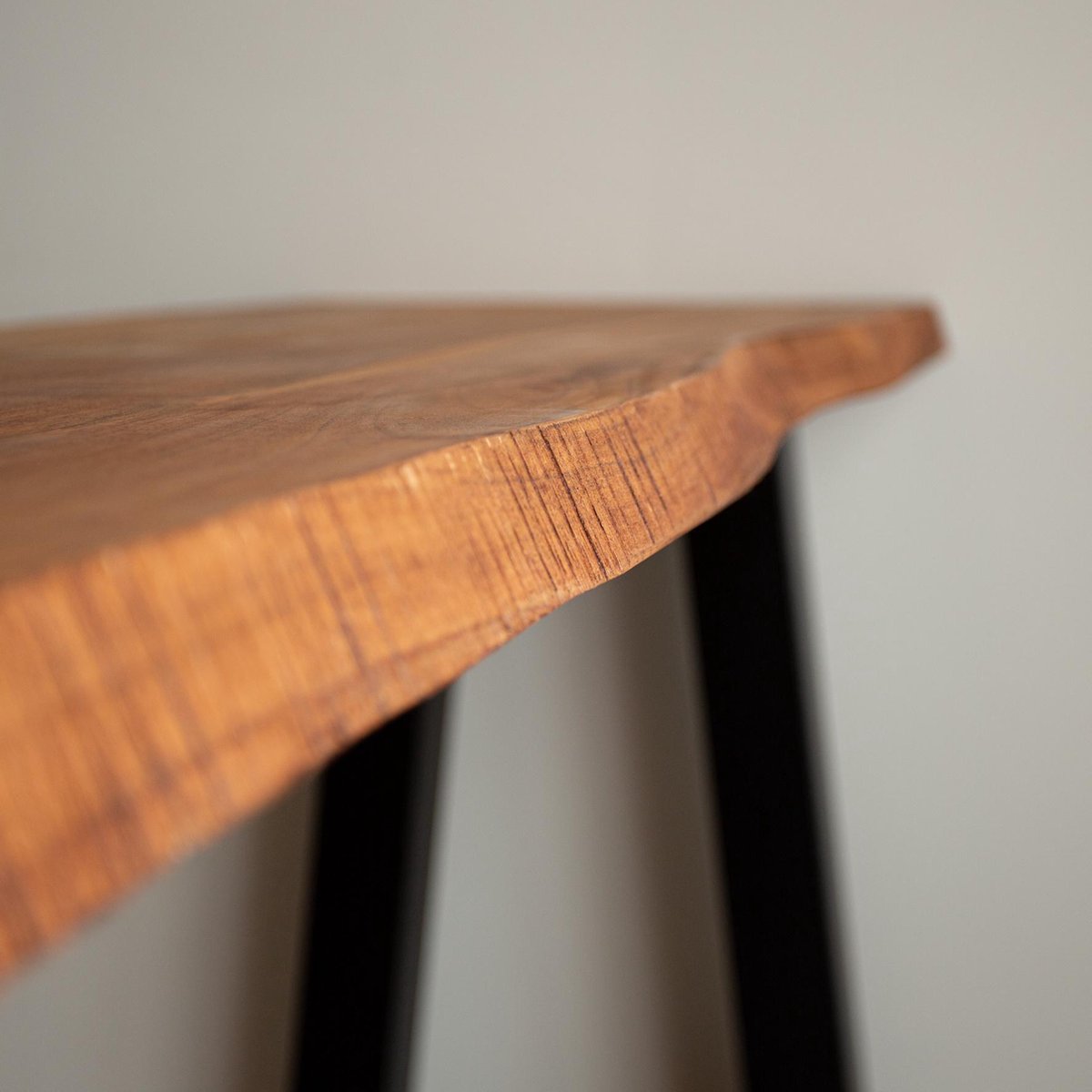 Dimehouse Industriële Bartafel Quinty - Mangohout Boomstam - 150x50 Cm - Bruin