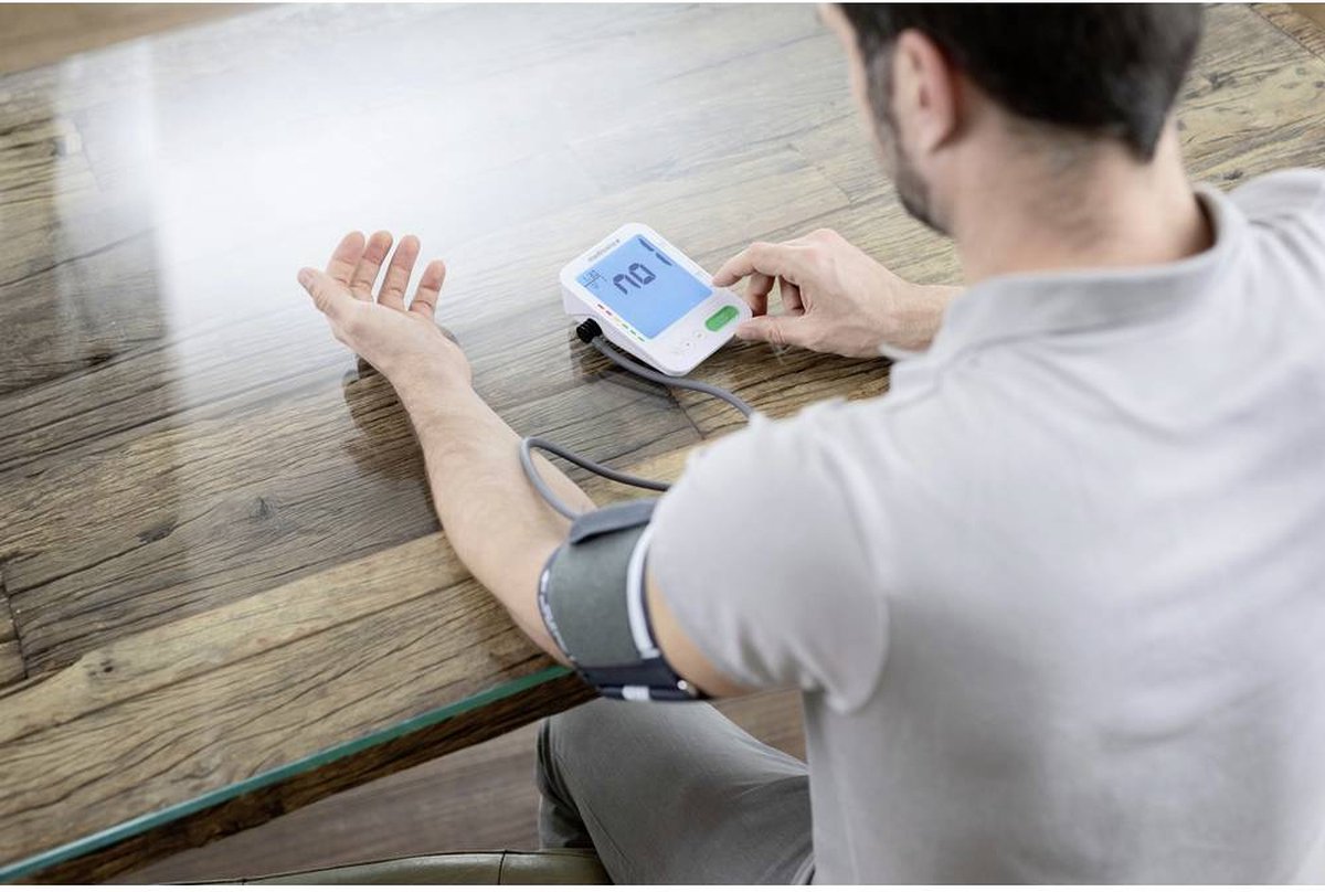 Medisana bovenarm bloeddrukmeter BU 584 connect