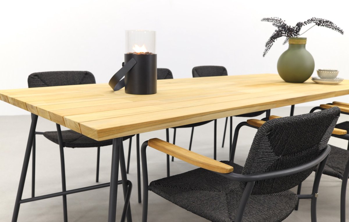 4 Seasons Outdoor 4-seasons Bora / Lano Teak 240 Cm. - 7-delige Stapelbare Tuinset - Zwart