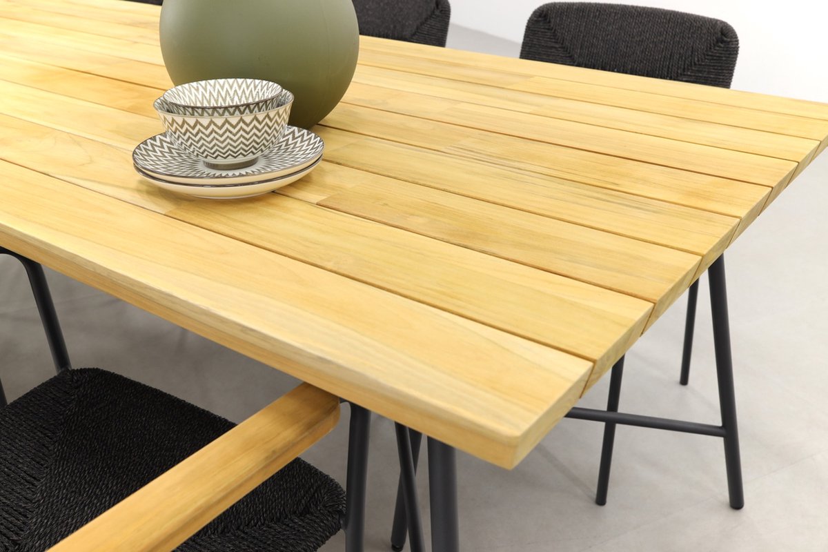 4 Seasons Outdoor 4-seasons Bora / Lano Teak 240 Cm. - 7-delige Stapelbare Tuinset - Zwart
