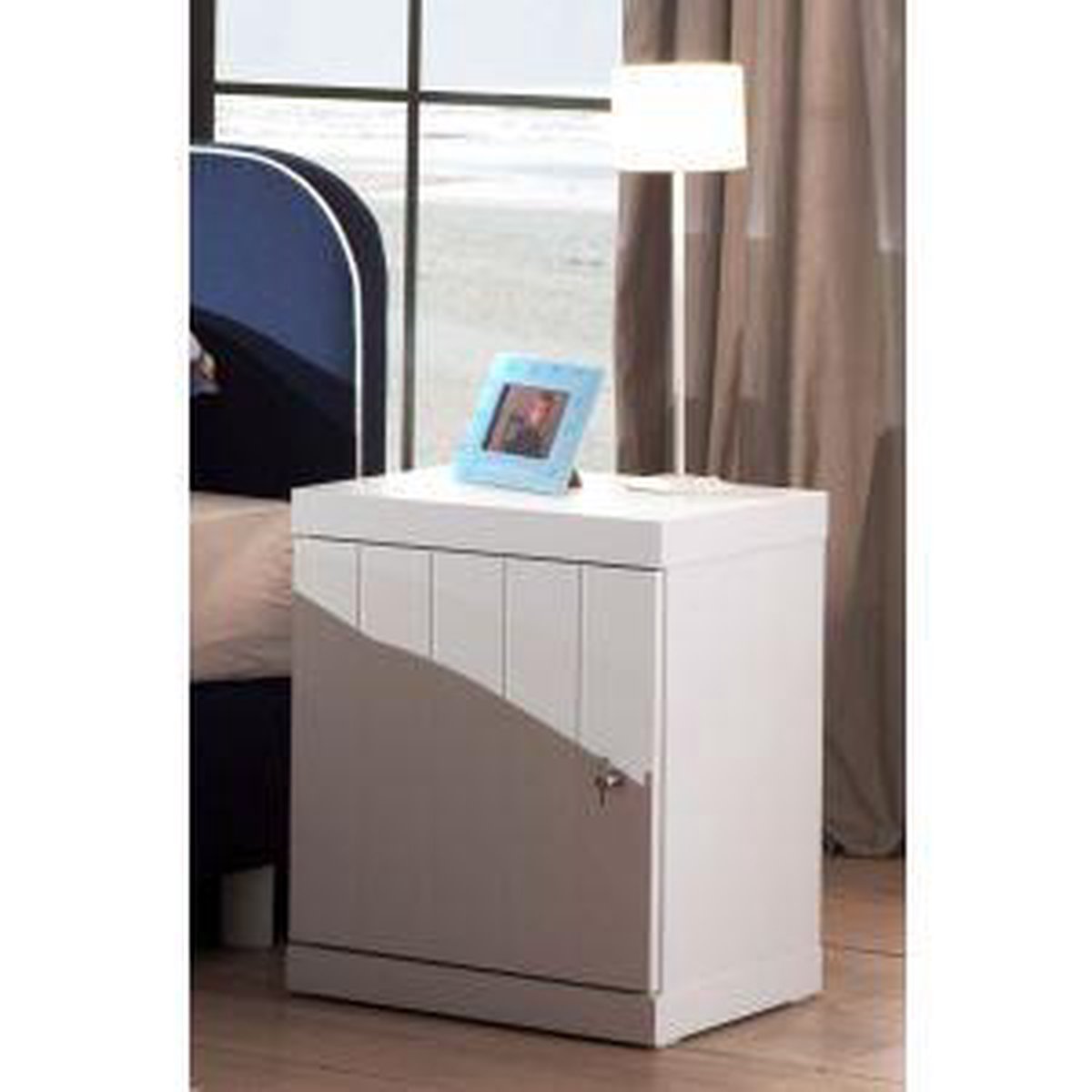 Vipack Nachtkast Robin - 44 x 56 x 40 cm - - Wit