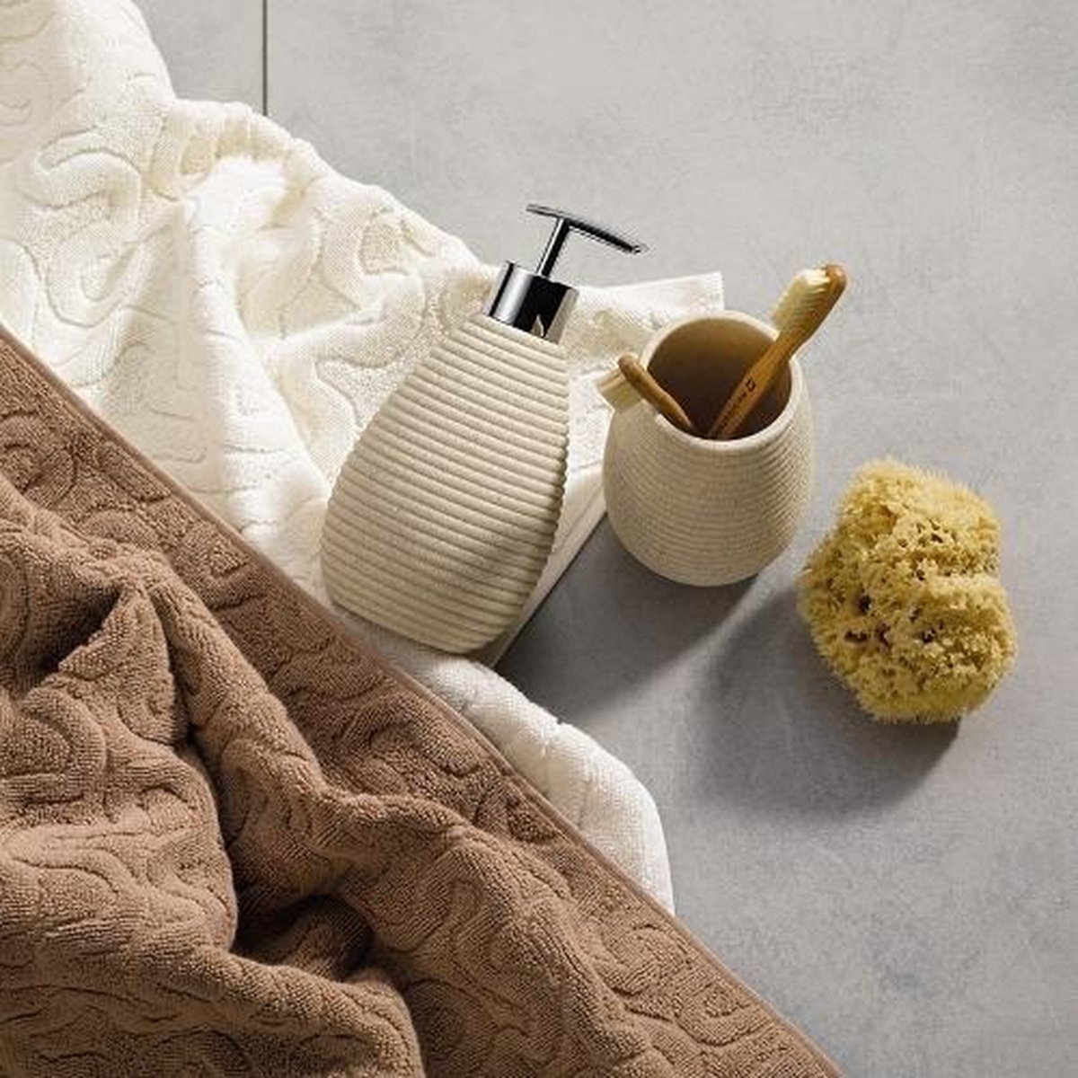 Kela Medea Zeeppomp - Beige