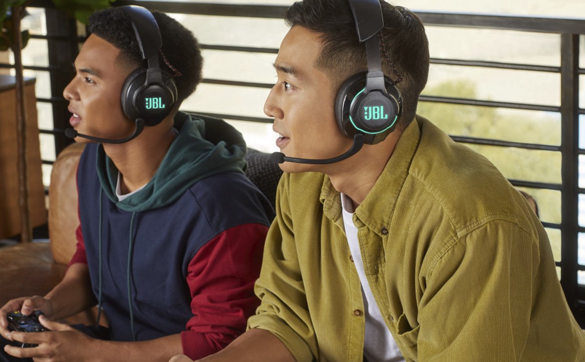 JBL Quantum 610 - - Zwart