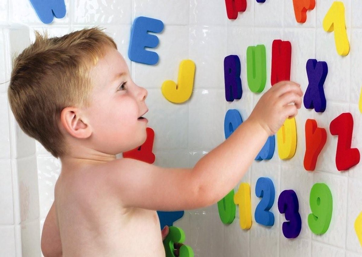 Munchkin 36-delige Badspeelset Letters En Cijfers Meerkleurig - Rood