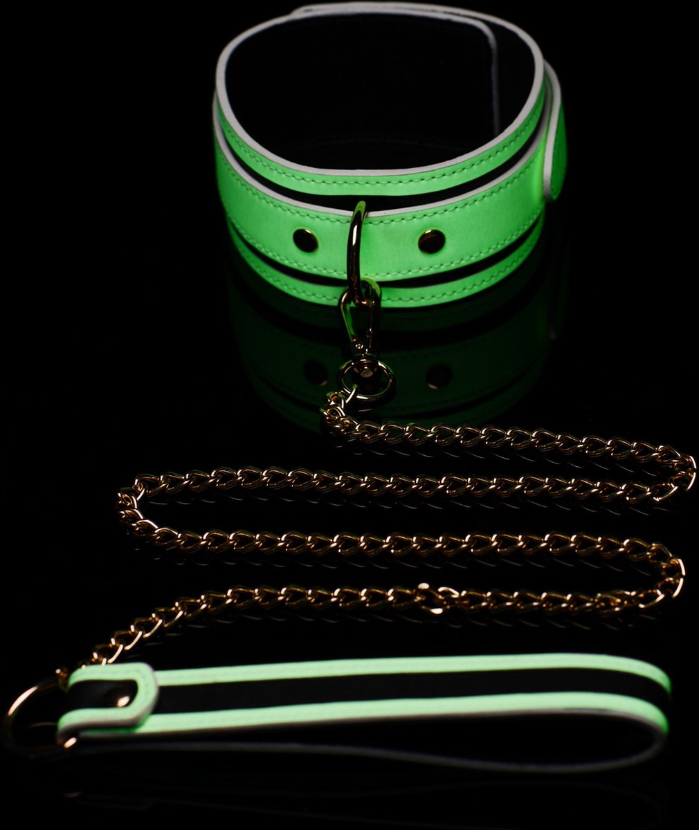 Master Series Kink in the Dark - Glow In De Dark Halsband Met Riem