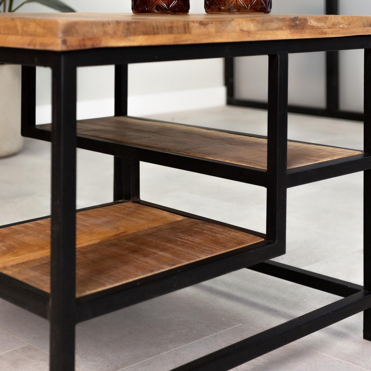 Dimehouse Industriële Salontafel - Livia - 60x60 Cm - Mangohout - Vierkant - Bruin