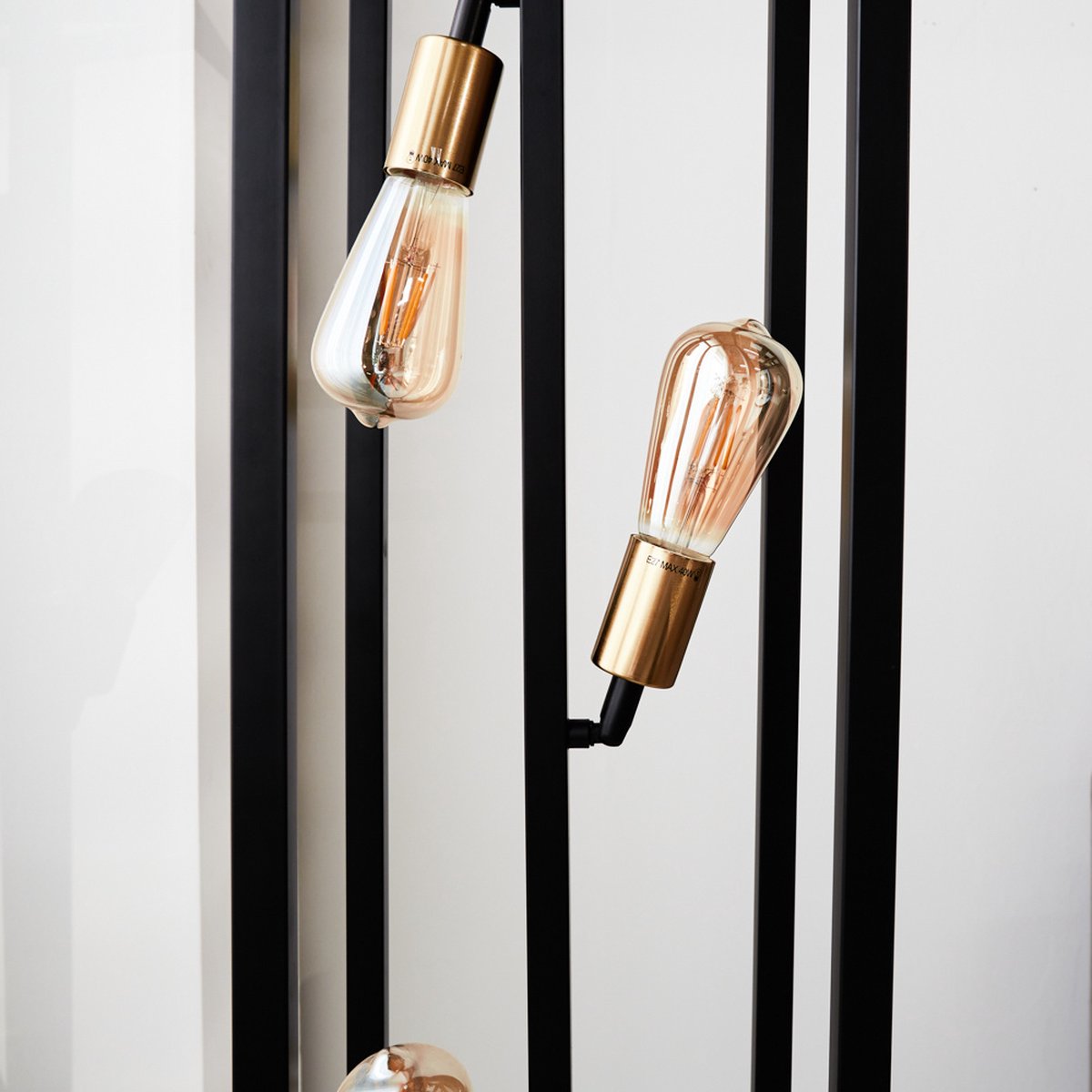 Dimehouse Industrieel Vloerlamp Otis - Zwart - Goud