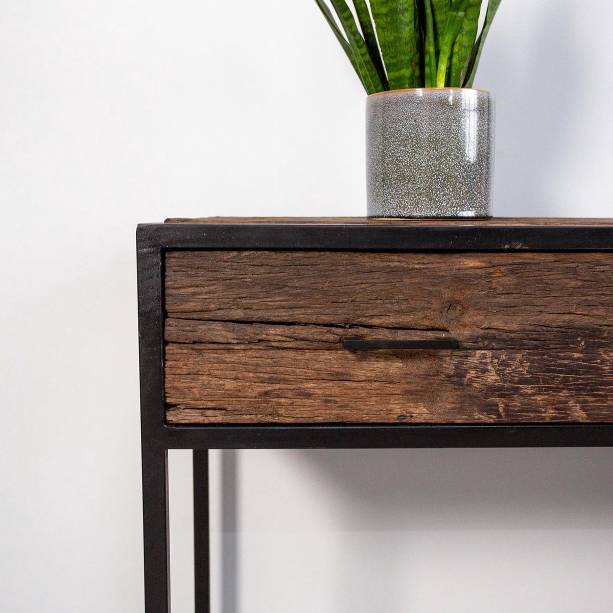 Dimehouse Industriële Sidetable Rayan - Metaal - 2 Lades - Sleeper Wood - Bruin