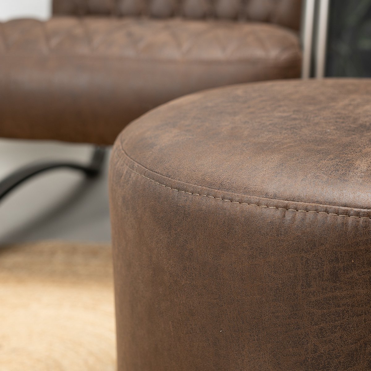 Bronx71 Eco-leren Poef Kyla. - Bruin