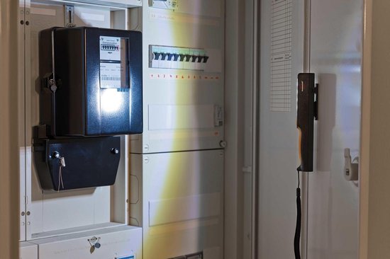 Brennenstuhl Draagbare 4 + 1 Oplaadbare Led-zaklamp Met Usb-poort