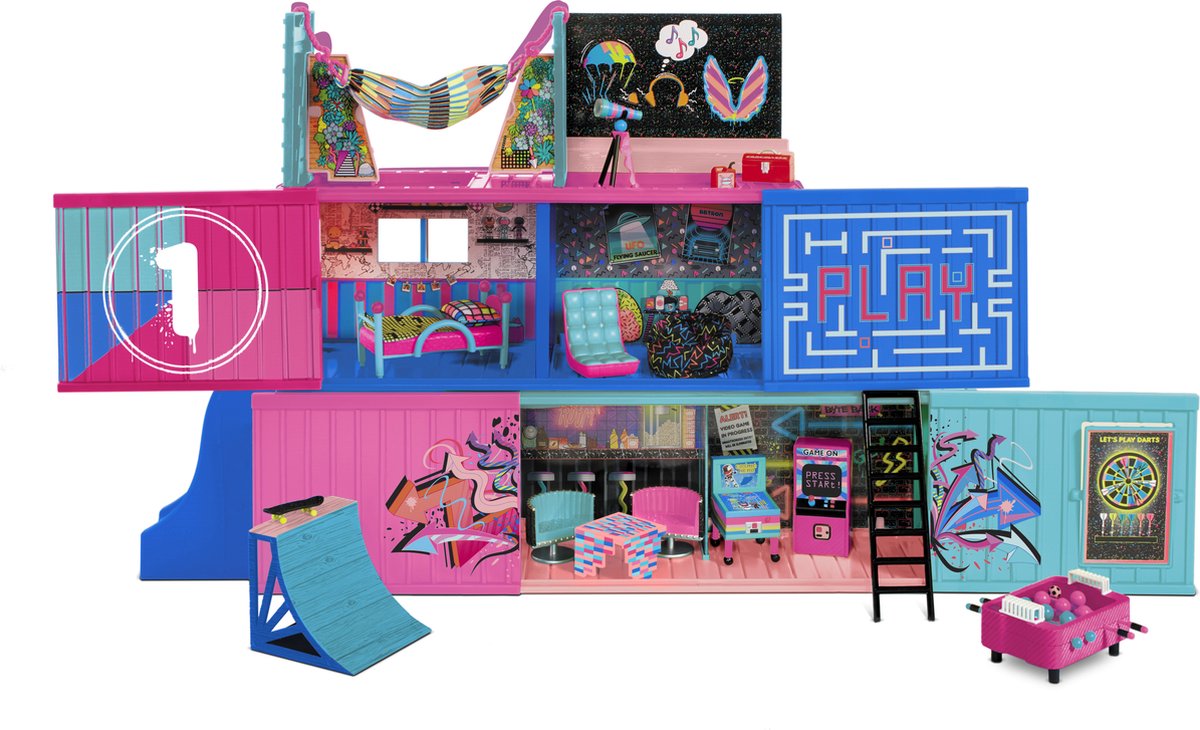 MGA L.O.L. Surprise Fashion Show House