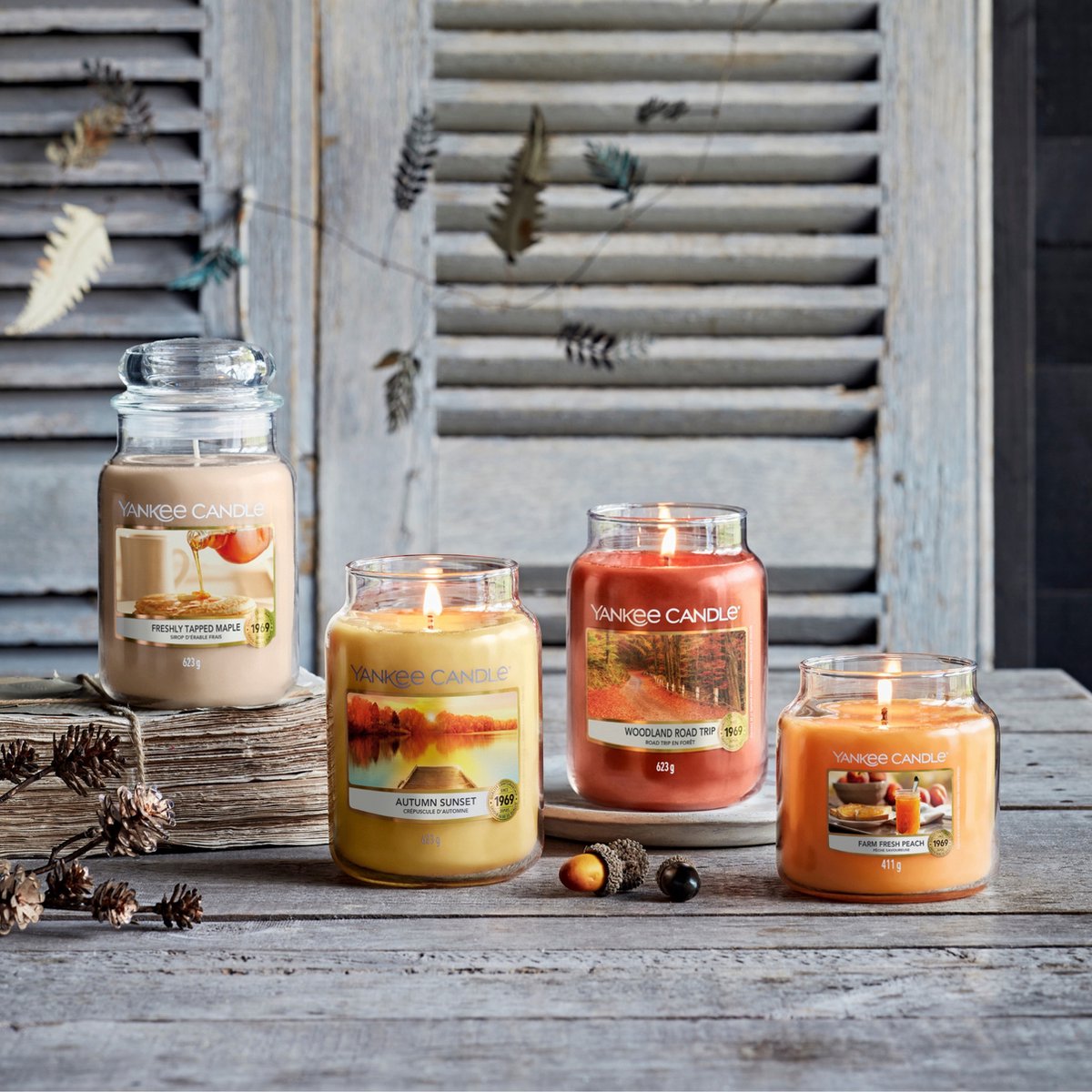 Yankee Candle Geurkaars Large Farm Fresh Peach - 17 Cm / ø 11 Cm - Oranje