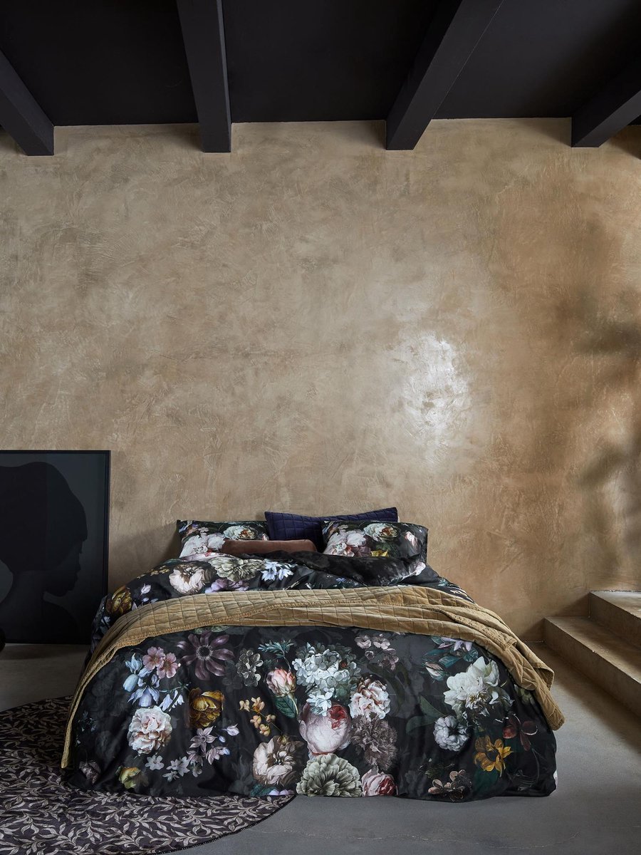 Essenza Fleur Festive Blooming black dekbedovertrek - Zwart