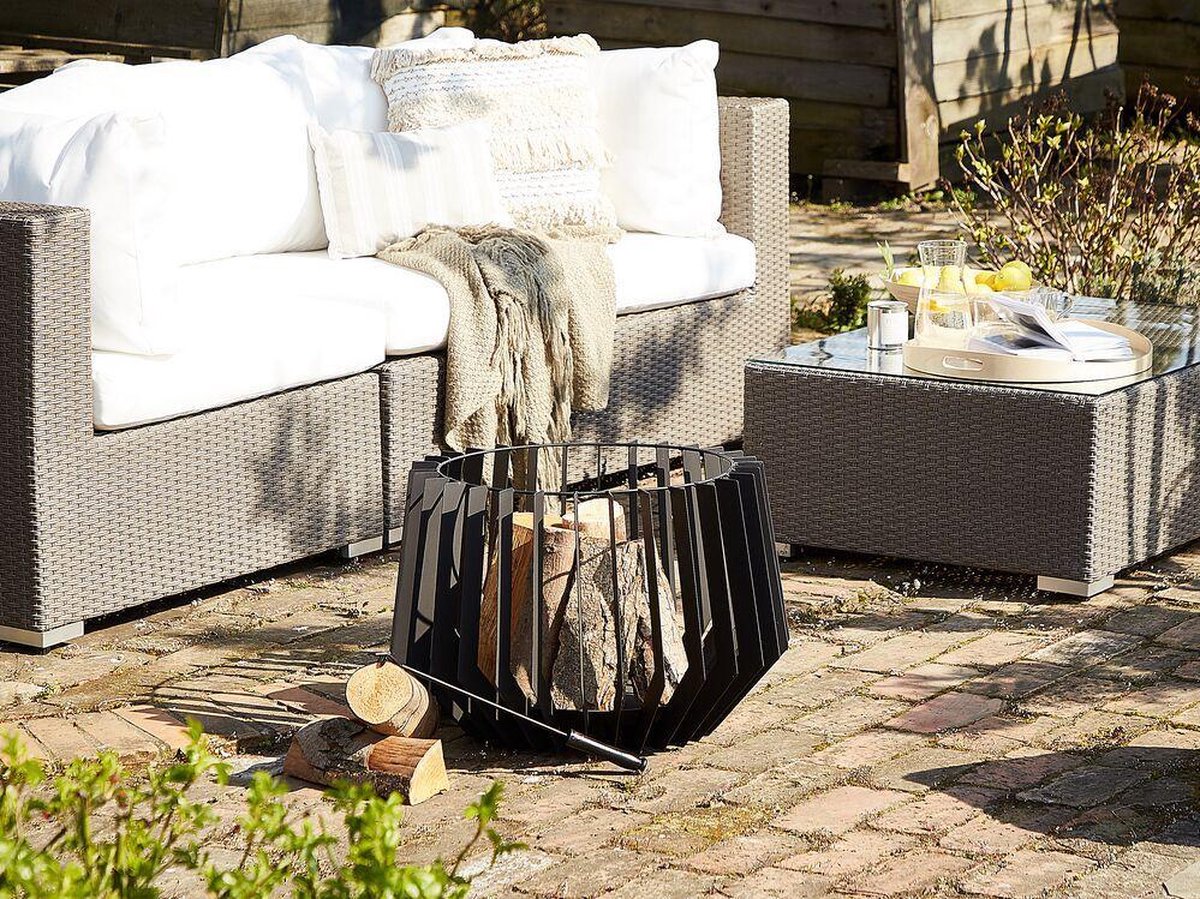 Beliani Ubinas Vuurkorf Staal 53 X 53 Cm - Zwart