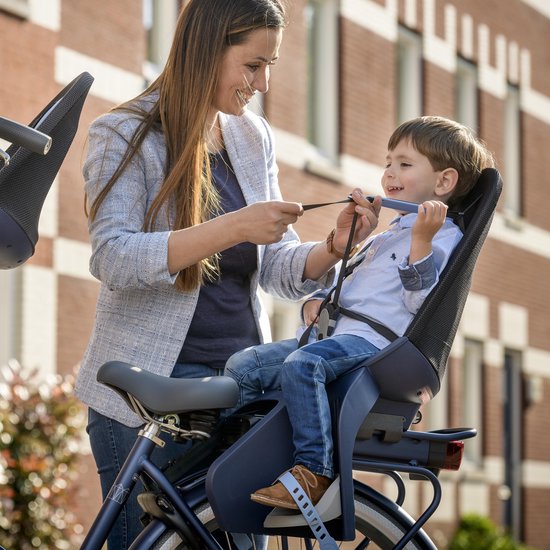 Qibbel Fietszitje Achter Air Dragerbevestiging/wit - Zwart