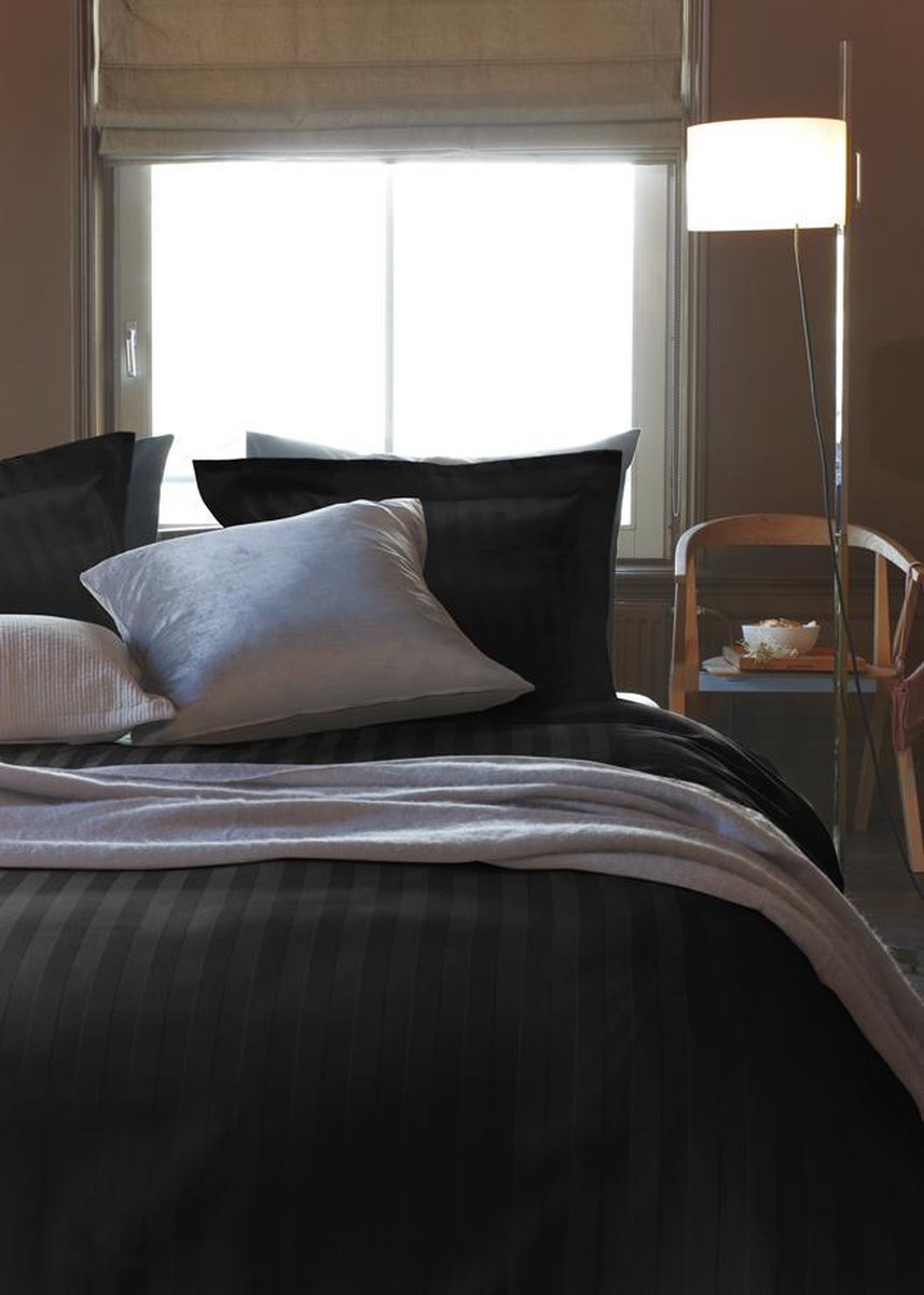 Beddinghouse Shine Dekbedovertrek - 1-persoons (140x200/220 Cm + 1 Sloop) - Zwart