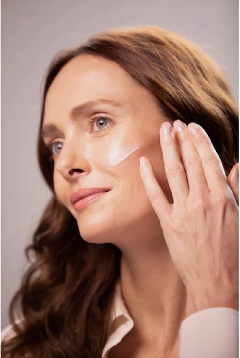 Sisley - Sérum Anti-envejecimiento Y Anti-manchas A Serum Eclat Anti-Taches