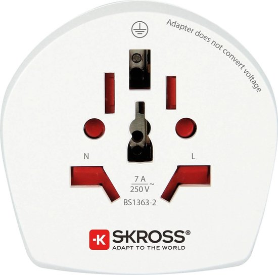 Skross Travel Adapter World-to-UK Earthed