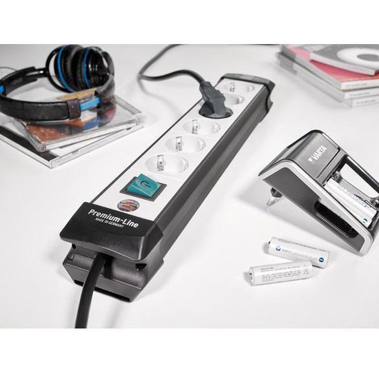 Brennenstuhl 1951560101 Stekkerdoos met schakelaar 6-voudig, Wit Randaarde stekker 1 stuk(s) - Zwart