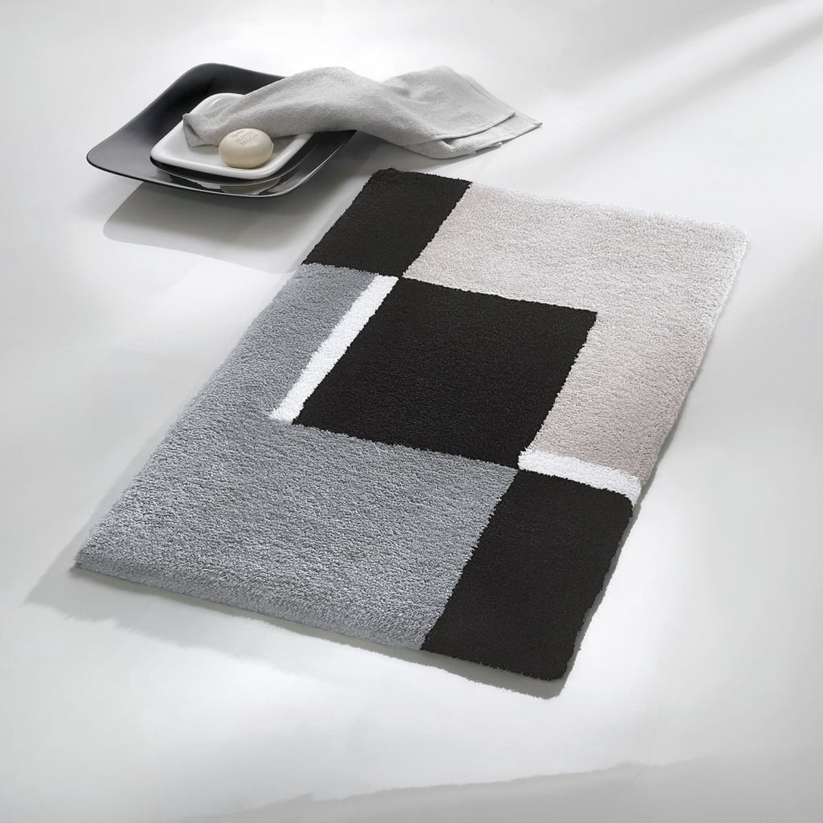 Kleine Wolke Badmat Dakota Platinum 55x65 Cm Grijs En Zwart